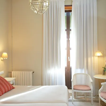 Termas Balneario Termas Pallares 4* 알하마데아라콘