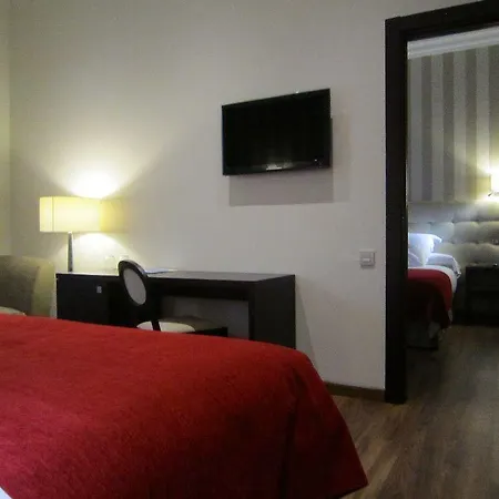 Termas Balneario Termas Pallares 알하마데아라콘