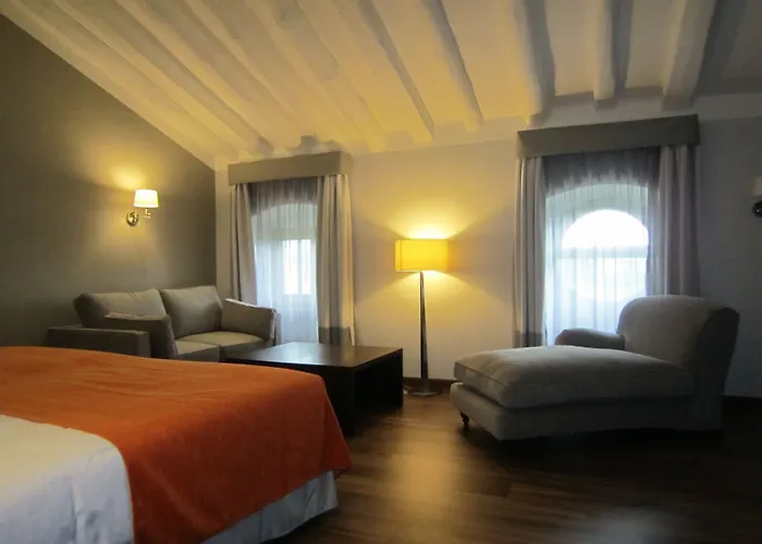 Termas Balneario Termas Pallares Hotell