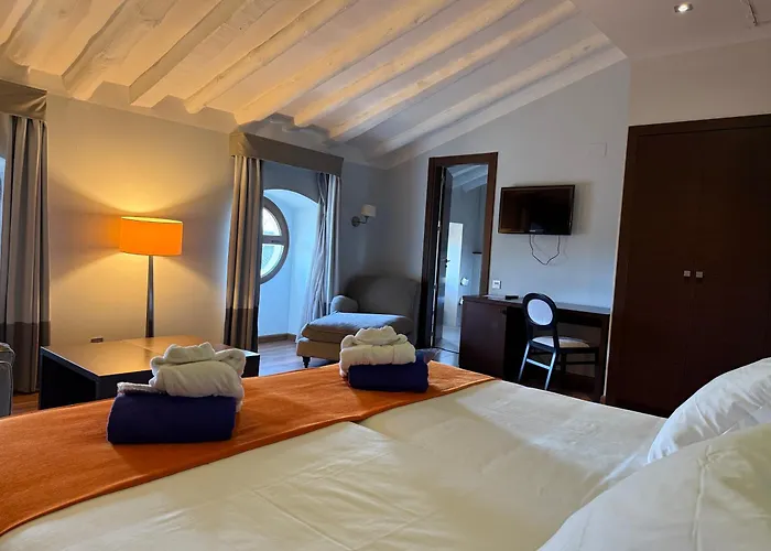 Termas Balneario Termas Pallares Hotell 4*