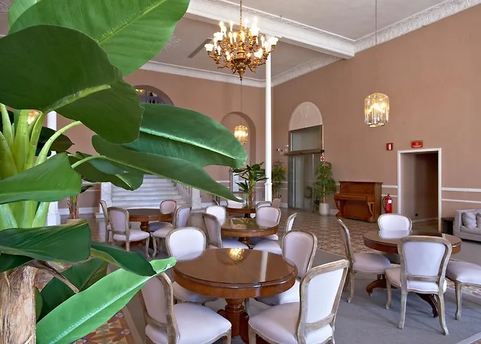 Hotell Termas Balneario Termas Pallares 4*